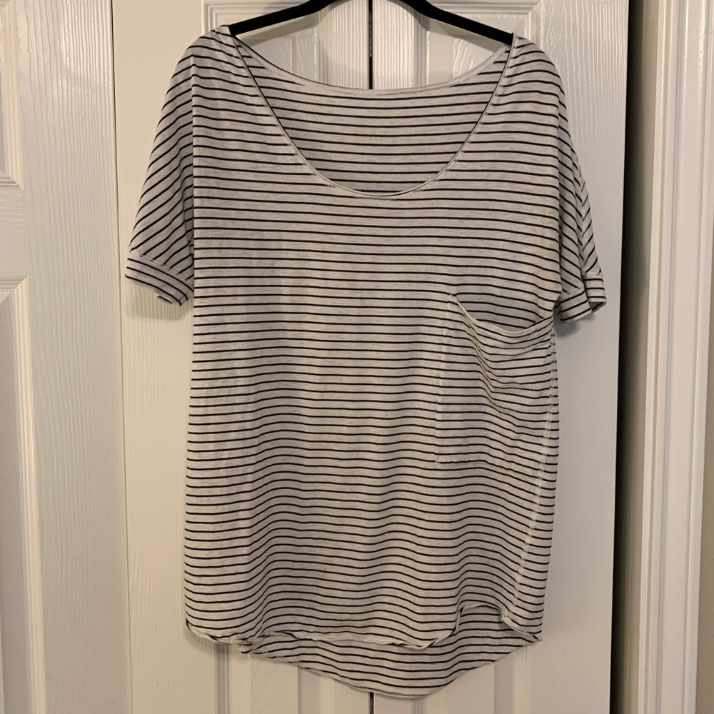 Lululemon lounge top